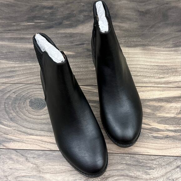 NIB Eurosoft by Sofft 9M Winsley Black Comfort Ankle Boots Booties - Picture 2 of 9